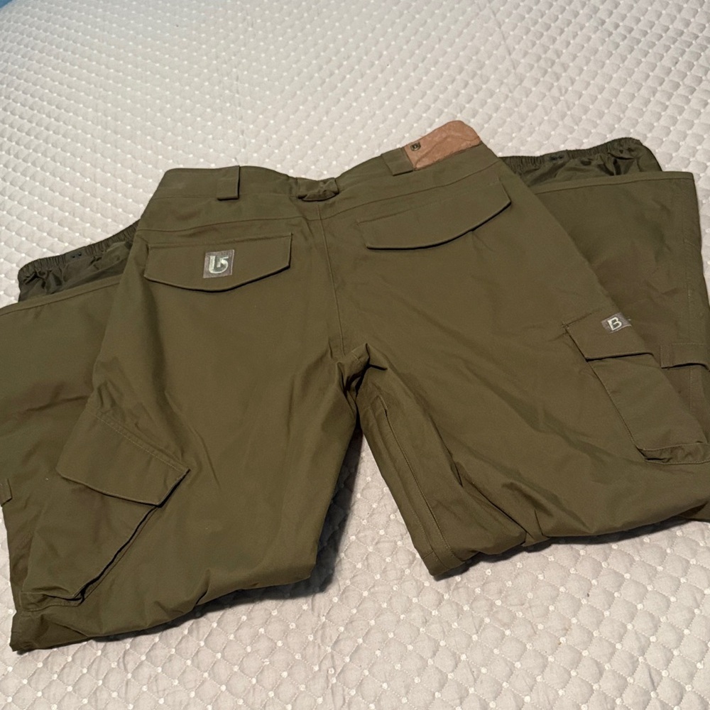 Burton Forest Green Cargo Pants
